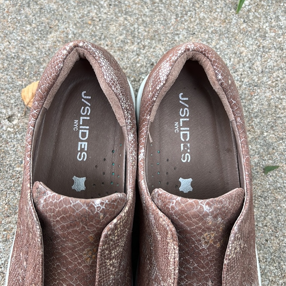 J/Slides Nyc Slip On Snake Print Shoe, Size 8 - image 3